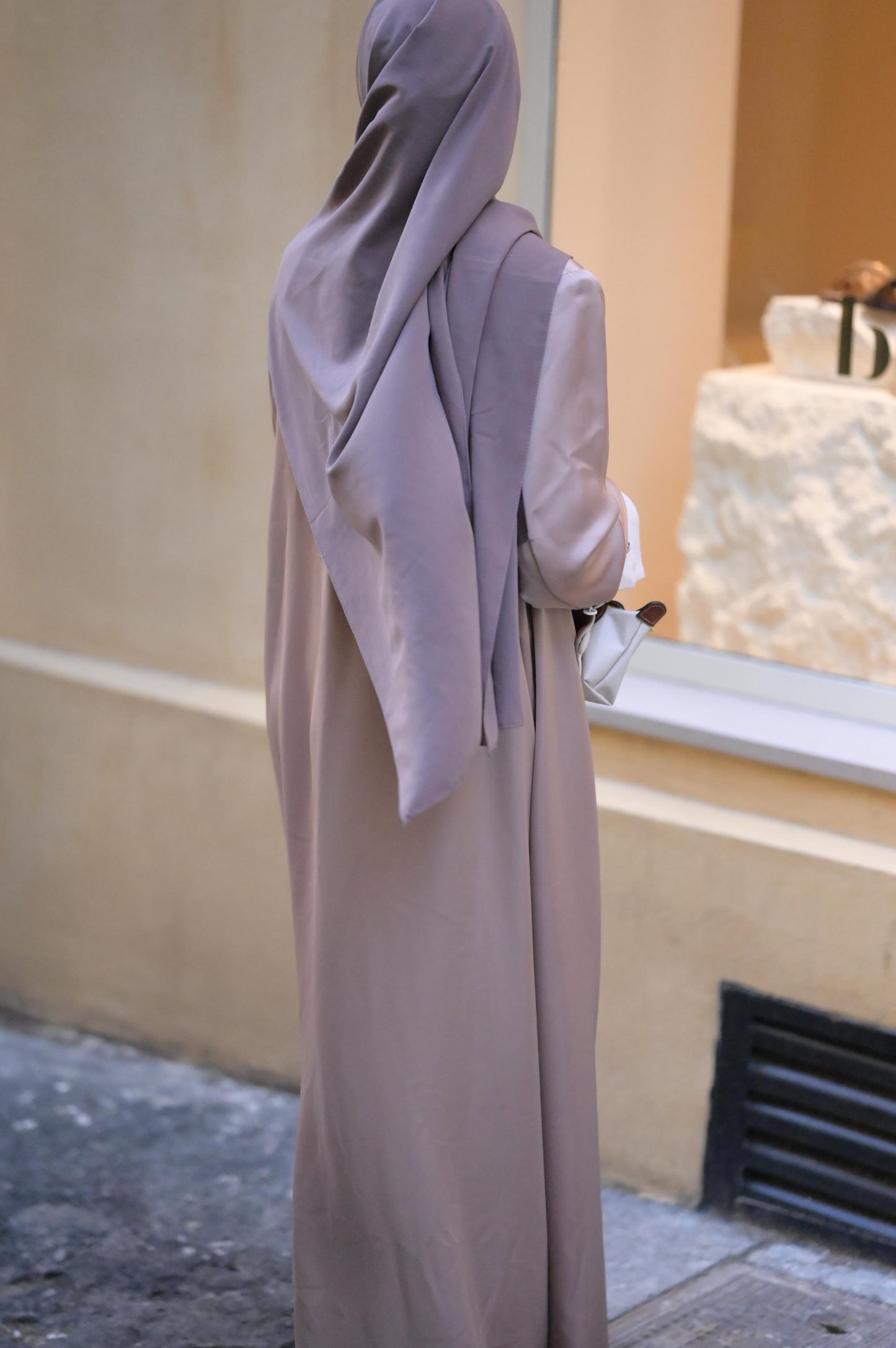 ABAYA NAÏLA